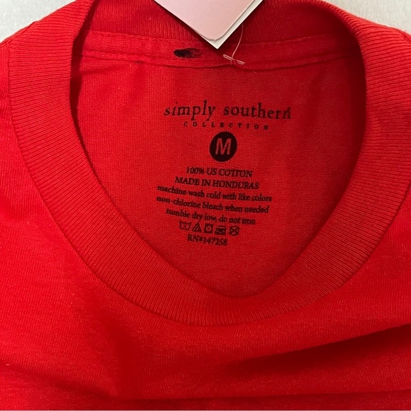 SIMPLY SOUTHERN Conserve & Protect Elephant Christmas Long Sleeve Red Tshirt Med - Picture 8 of 10